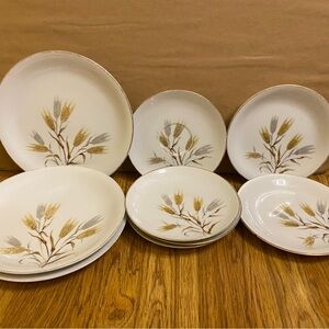 Vintage Noritake Wheaton China White And Gold Salad Plates And Saucers Bundle.